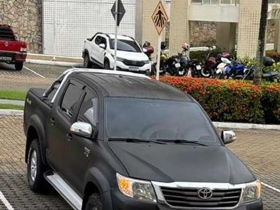 TOYOTA-HILUX-2.7 SRV 4X4 CD 16V FLEX 4P AUTOMÁTICO TOYOTA-HILUX-2015