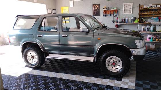 TOYOTA HILUX SW4 2.8 4X4 8V DIESEL 4P MANUAL