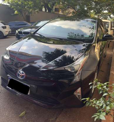 TOYOTA-PRIUS-2018