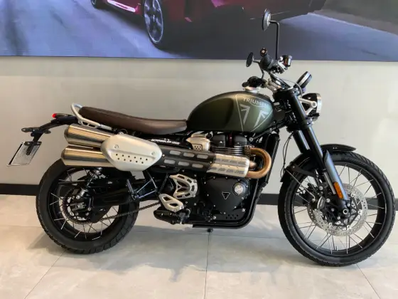 TRIUMPH BONNEVILLE SCRAMBLER 1200 X 