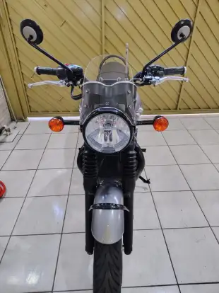 TRIUMPH-BONNEVILLE T120 BLACK 1200 TRIUMPH-BONNEVILLE T120 BLACK 1200-2018
