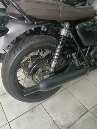TRIUMPH-BONNEVILLE T120 BLACK 1200 TRIUMPH-BONNEVILLE T120 BLACK 1200-2018