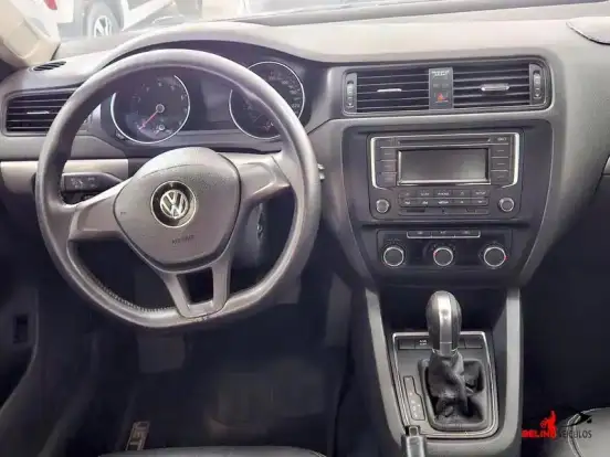 VOLKSWAGEN-JETTA-1.4 16V TSI TRENDLINE GASOLINA 4P MANUAL VOLKSWAGEN-JETTA-2016