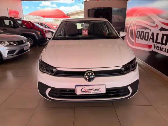 VOLKSWAGEN-POLO-2023