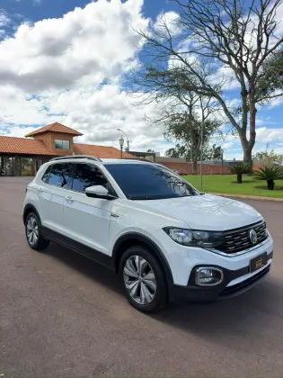VOLKSWAGEN T-CROSS 1.0 200 TSI TOTAL FLEX COMFORTLINE AUTOMÁTICO VOLKSWAGEN T-CROSS 1.0 200 TSI TOTAL FLEX COMFORTLINE AUTOMÁTICO