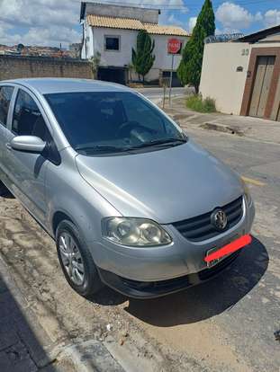 VOLKSWAGEN-FOX-1.0 MI TREND 8V FLEX 4P MANUAL VOLKSWAGEN-FOX-2009