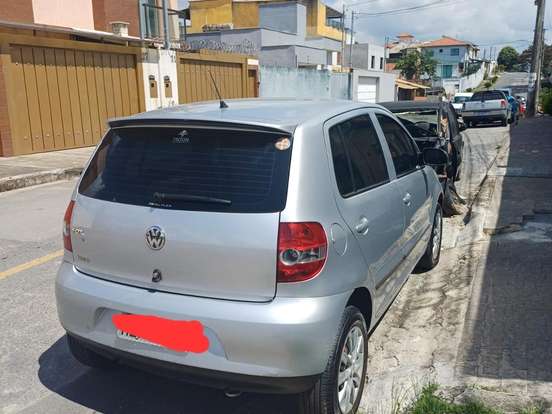 VOLKSWAGEN-FOX-1.0 MI TREND 8V FLEX 4P MANUAL VOLKSWAGEN-FOX-2009