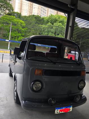 VOLKSWAGEN KOMBI 1.6 MI PICK-UP CS 8V GASOLINA 2P MANUAL
