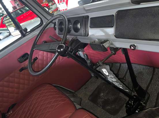 VOLKSWAGEN-KOMBI-1.6 MI PICK-UP CS 8V GASOLINA 2P MANUAL VOLKSWAGEN-KOMBI-1986