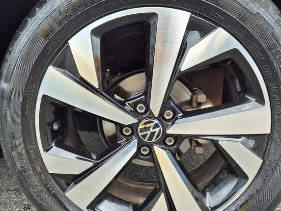 VOLKSWAGEN-NIVUS-1.0 200 TSI TOTAL FLEX HIGHLINE AUTOMÁTICO VOLKSWAGEN-NIVUS-2022