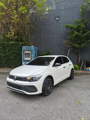 VOLKSWAGEN-POLO-2024