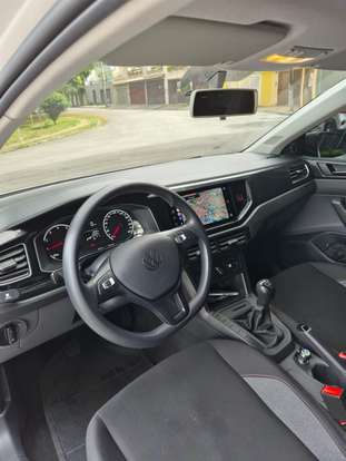 VOLKSWAGEN-POLO-2024