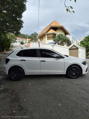 VOLKSWAGEN-POLO-2024