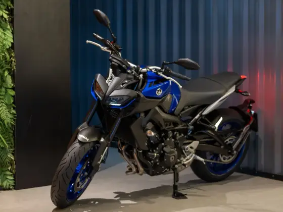 YAMAHA MT-09 