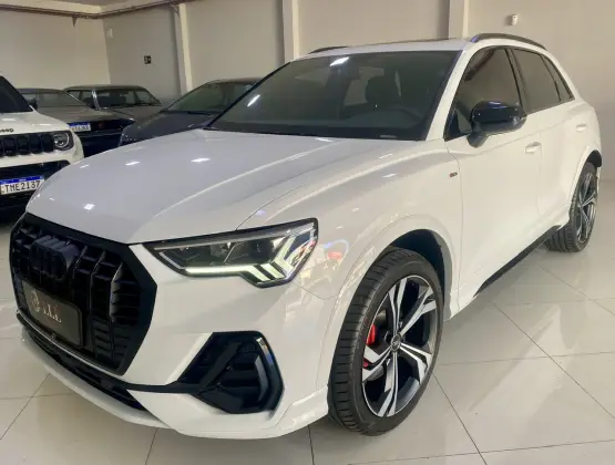 AUDI Q3 2.0 40 TFSI GASOLINA PERFORMANCE BLACK PLUS QUATTRO TIPTRONIC