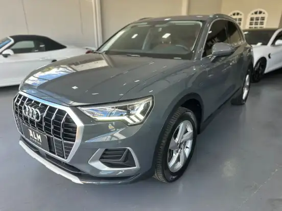 AUDI-Q3-2022