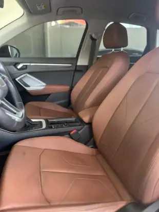 AUDI-Q3-2022
