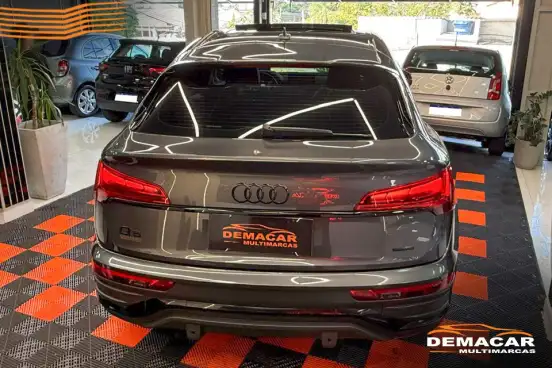 AUDI-Q5-2.0 45 TFSI GASOLINA S LINE BLACK QUATTRO S TRONIC AUDI-Q5-2021