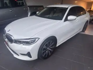 BMW 320i 2.0 16V TURBO FLEX SPORT GP AUTOMÁTICO BMW 320i 2.0 16V TURBO FLEX SPORT GP AUTOMÁTICO