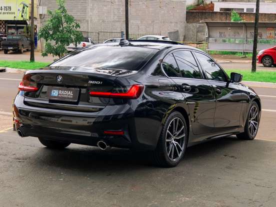 BMW-320i-2.0 16V TURBO FLEX SPORT GP AUTOMÁTICO BMW-320i-2022