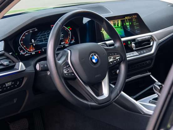 BMW-320i-2.0 16V TURBO FLEX SPORT GP AUTOMÁTICO BMW-320i-2022