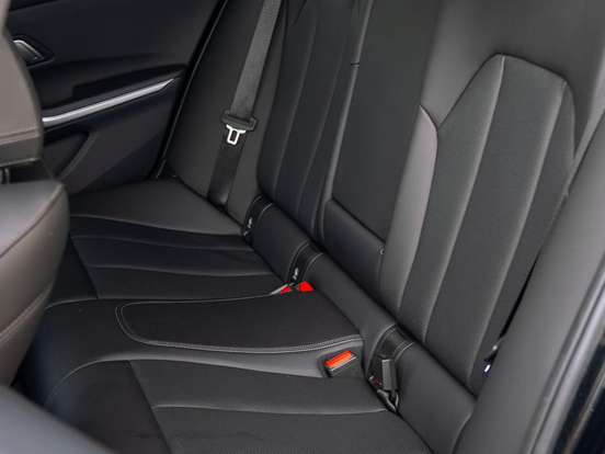 BMW-320i-2.0 16V TURBO FLEX SPORT GP AUTOMÁTICO BMW-320i-2022