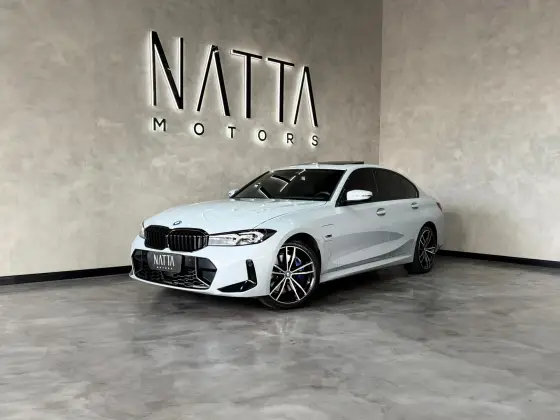 BMW 330e 2.0 16V TURBO HÍBRIDO M SPORT AUTOMÁTICO