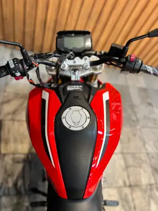 BMW-G 310 R-2023