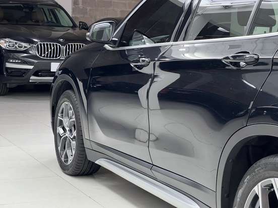 BMW-X1-2021