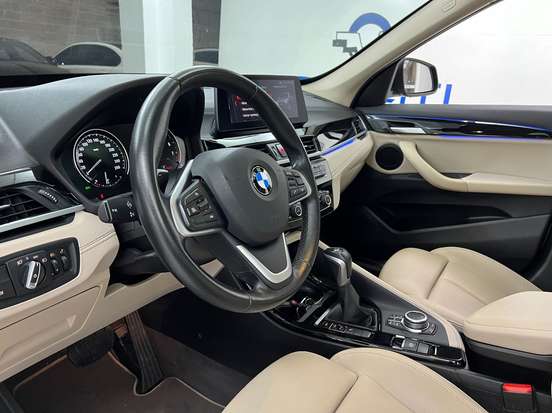 BMW-X1-2.0 16V TURBO ACTIVEFLEX SDRIVE20I X-LINE 4P AUTOMÁTICO BMW-X1-2021