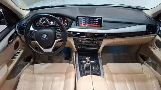 BMW-X5-2018