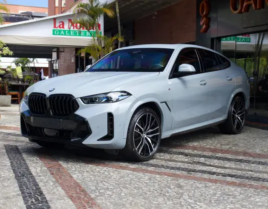 BMW X6 3.0 TWINPOWER GASOLINA XDRIVE40I M SPORT AUTOMÁTICO BMW X6 3.0 TWINPOWER GASOLINA XDRIVE40I M SPORT AUTOMÁTICO