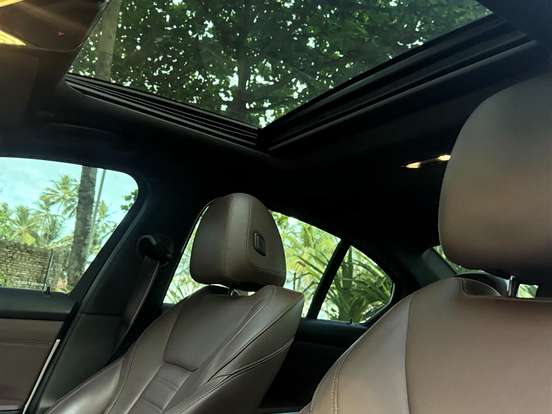 BMW-320i-2.0 16V TURBO FLEX M SPORT AUTOMÁTICO BMW-320i-2020