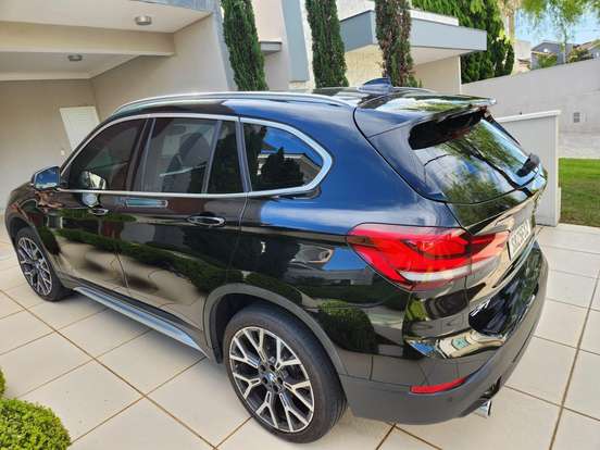 BMW-X1-2.0 16V TURBO ACTIVEFLEX SDRIVE20I X-LINE PLUS 4P AUTOMÁTICO BMW-X1-2022