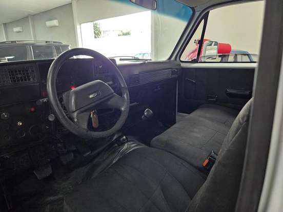 CHEVROLET-A20-4.1 CUSTOM DE LUXE CD 12V ÁLCOOL 4P MANUAL CHEVROLET-A20-1988