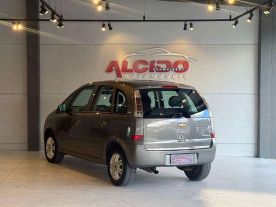 CHEVROLET-MERIVA-2010