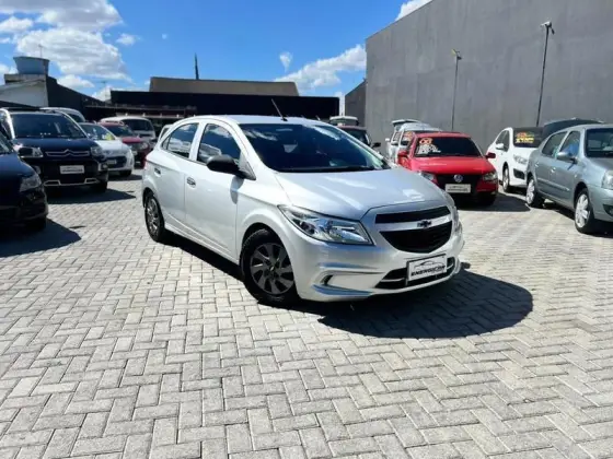 CHEVROLET ONIX 1.0 MPFI LS 8V FLEX 4P MANUAL CHEVROLET ONIX 1.0 MPFI LS 8V FLEX 4P MANUAL