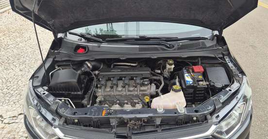 CHEVROLET-ONIX-2019
