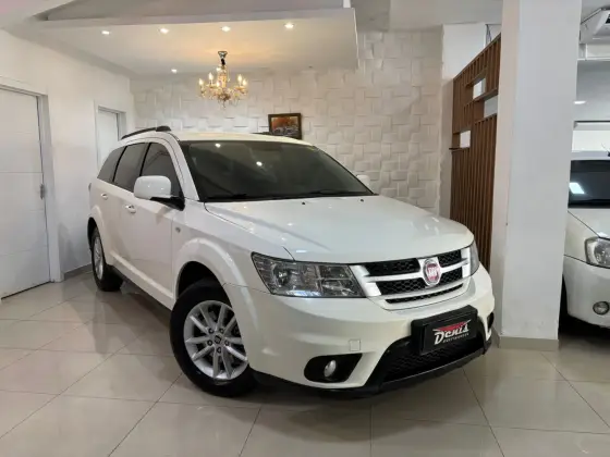 FIAT FREEMONT 2.4 PRECISION 16V GASOLINA 4P AUTOMÁTICO