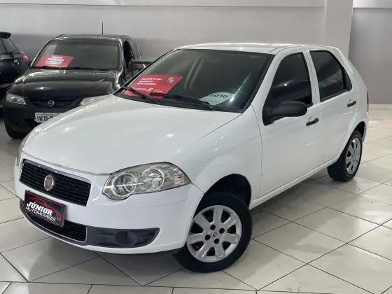 FIAT PALIO 1.8 MPI ELX 8V FLEX 4P MANUAL FIAT PALIO 1.8 MPI ELX 8V FLEX 4P MANUAL