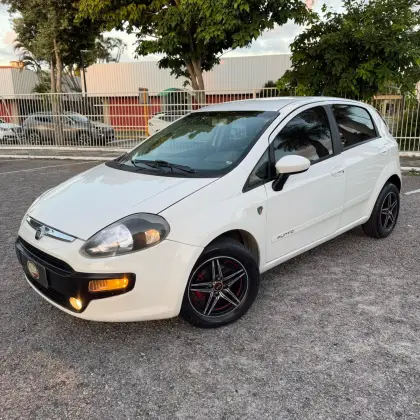 FIAT PUNTO 1.4 ATTRACTIVE 8V FLEX 4P MANUAL
