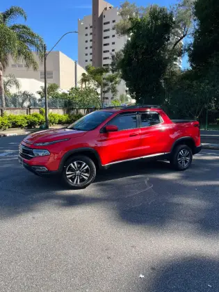 FIAT TORO 2.0 16V TURBO DIESEL FREEDOM 4WD AT9