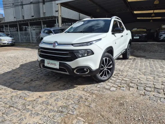 FIAT TORO 2.0 16V TURBO DIESEL VOLCANO 4WD AT9