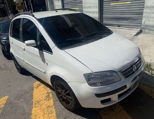 FIAT-IDEA-2009