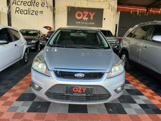 FORD FOCUS 1.6 8V GASOLINA 4P MANUAL