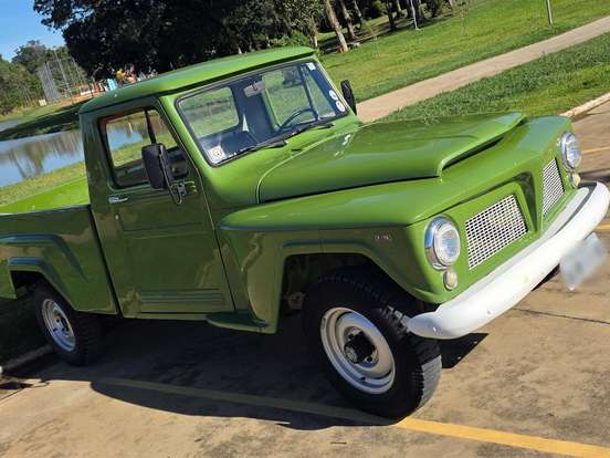FORD-F-75-2.3 4X4 PICK-UP MANUAL FORD-F-75-1973