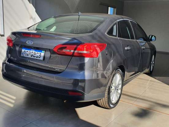 FORD-FOCUS-2016