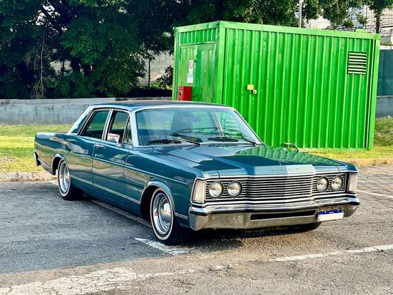 FORD-GALAXIE-1976