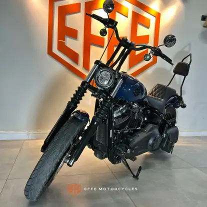 HARLEY-DAVIDSON-SOFTAIL STREET BOB-2019