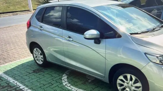 HONDA FIT 1.5 LX 16V FLEX 4P AUTOMÁTICO